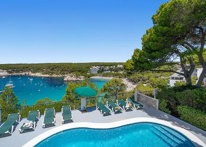 Acantilado-cala Galdana *