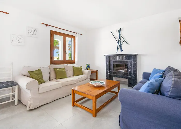 Acantilado-cala Galdana *